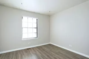 236 Deerpath Ct, Schaumburg, IL 60193 - Photo 10