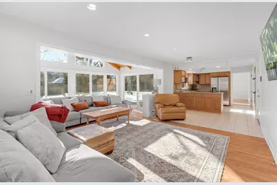 3255 Westview Drive, Northbrook, IL 60062 - Photo 10