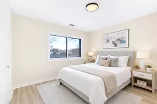 1100 E Randville Dr, Palatine, IL 60074 - Photo 16