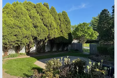 416 Trinity Court, Buffalo Grove, IL 60089 - Photo 40