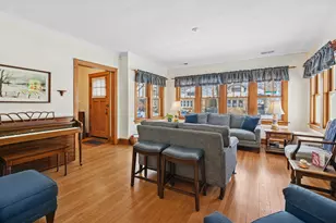 4957 N Lowell Ave, Chicago, IL 60630 - Photo 4