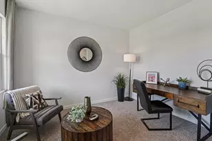 2150 Sand Hill Ct, Joliet, IL 60435 - Photo 2