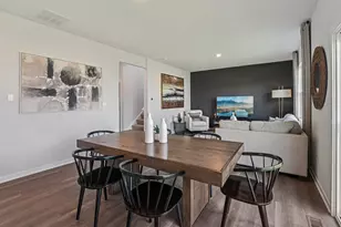 2150 Sand Hill Ct, Joliet, IL 60435 - Photo 8