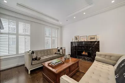 159 E Walton Place #13D, Chicago, IL 60611 - Photo 6