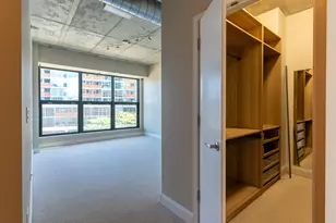 [Address not provided], Evanston, IL 60201 - Photo 10