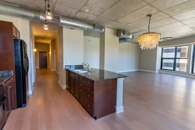 [Address not provided], Evanston, IL 60201 - Photo 6