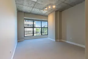 [Address not provided], Evanston, IL 60201 - Photo 16