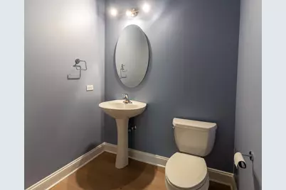 [Address not provided], Evanston, IL 60201 - Photo 8