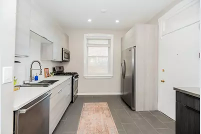 3644 N Pine Grove Avenue #1, Chicago, IL 60613 - Photo 8