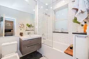 3644 N Pine Grove Ave, Chicago, IL 60613 - Photo 16