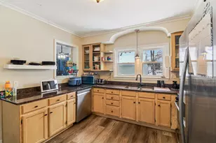 418 E Washington St, Marengo, IL 60152 - Photo 4