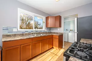 40184 N Liberty St, Antioch, IL 60002 - Photo 10