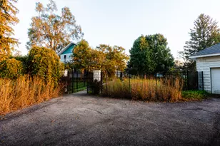 101 Beachway Dr, Fox River Grove, IL 60021 - Photo 22