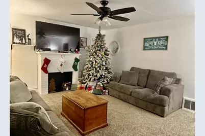 [Address not provided], Lasalle, IL 61301 - Photo 10