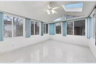 4053 Cumnor Road, Downers Grove, IL 60515 - Photo 10