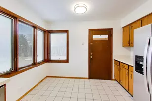 4053 Cumnor Rd, Downers Grove, IL 60515 - Photo 6