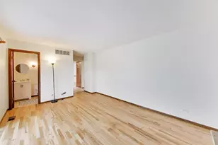 4053 Cumnor Rd, Downers Grove, IL 60515 - Photo 8