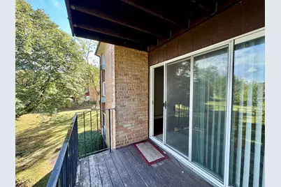 1075 Higgins Quarters Drive #3-208, Hoffman Estates, IL 60169 - Photo 8