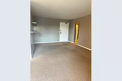 1463 Mercury Drive #216, Schaumburg, IL 60193 - Photo 6