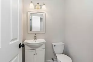 1333 Petersburg Ct, Carol Stream, IL 60188 - Photo 6