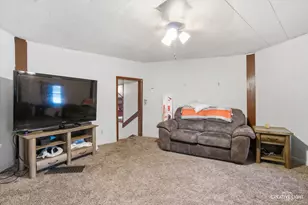 115 Cedar St, Sandwich, IL 60548 - Photo 4