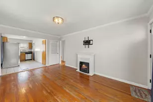 [Address not provided], Bellwood, IL 60104 - Photo 4