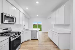 7732 Nightshade Ln, Joliet, IL 60431 - Photo 2