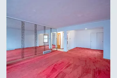 9116 S Dante Avenue, Chicago, IL 60619 - Photo 2