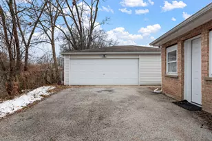 128 S Villa Ave, Addison, IL 60101 - Photo 24