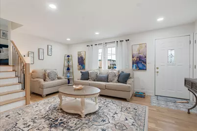 128 S Villa Avenue, Addison, IL 60101 - Photo 2