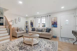 128 S Villa Ave, Addison, IL 60101 - Photo 2