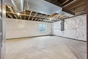 3006 Old Castle Rd, Joliet, IL 60435 - Photo 36