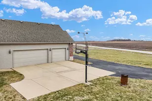 2595 County Road 500 E, Mahomet, IL 61853 - Photo 56