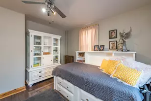 519 N Ash St, Waukegan, IL 60085 - Photo 8