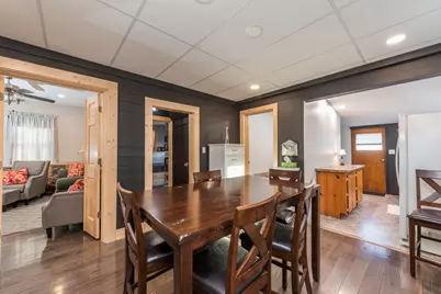 519 N Ash Street, Waukegan, IL 60085 - Photo 4