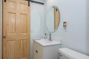 519 N Ash St, Waukegan, IL 60085 - Photo 6