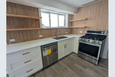 [Address not provided], Spring Grove, IL 60081 - Photo 12