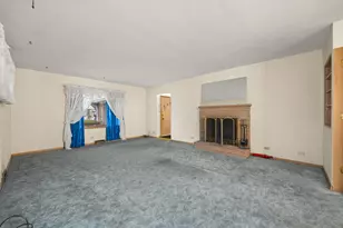 3251 N Schultz Dr, Lansing, IL 60438 - Photo 4