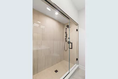 5004 S Prairie Avenue, Chicago, IL 60615 - Photo 32