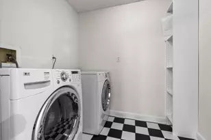 2412 Harlem Blvd, Rockford, IL 61103 - Photo 22