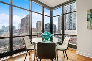 1322 S Prairie Ave, Chicago, IL 60605 - Photo 6