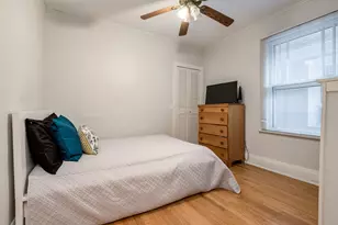 906 N Humphrey Ave, Oak Park, IL 60302 - Photo 16