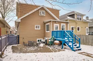 906 N Humphrey Ave, Oak Park, IL 60302 - Photo 22