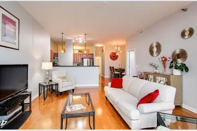 3140 N Sheffield Avenue #504, Chicago, IL 60657 - Photo 4