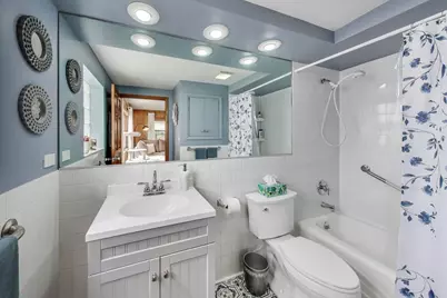 304 Amherst Avenue, Des Plaines, IL 60016 - Photo 12