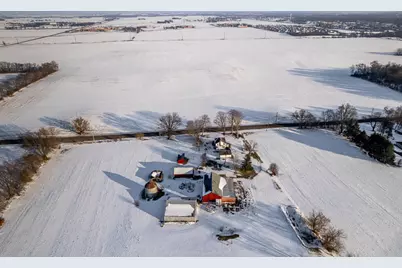 9202 Town Hall Road, Belvidere, IL 61008 - Photo 10