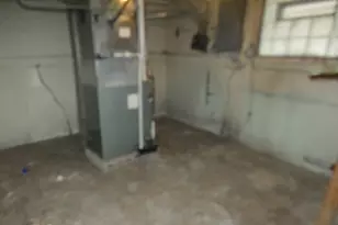 2811 W 82nd St, Chicago, IL 60620 - Photo 16