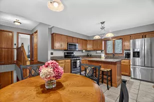 [Address not provided], Downers Grove, IL 60516 - Photo 10