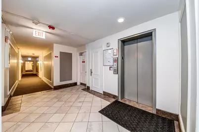 5300 Carriage Way Drive #107, Rolling Meadows, IL 60008 - Photo 16