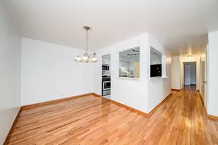 5300 Carriage Way Dr, Rolling Meadows, IL 60008 - Photo 6